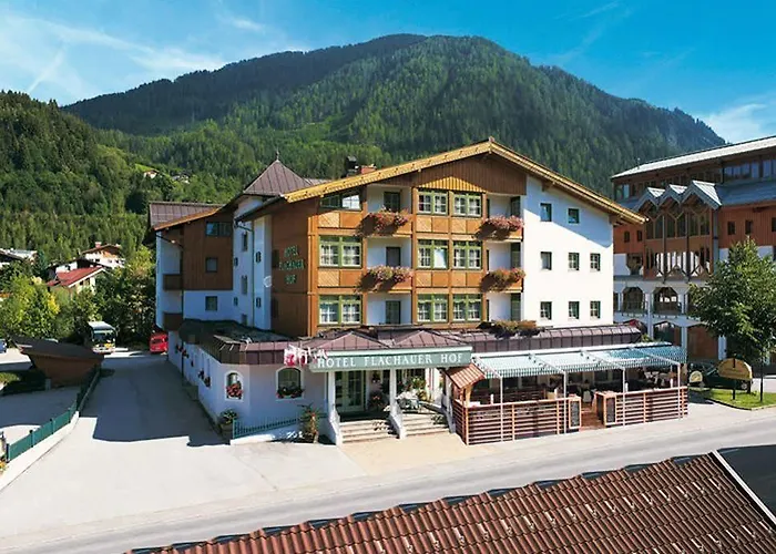 Otel Flachauerhof 4*
